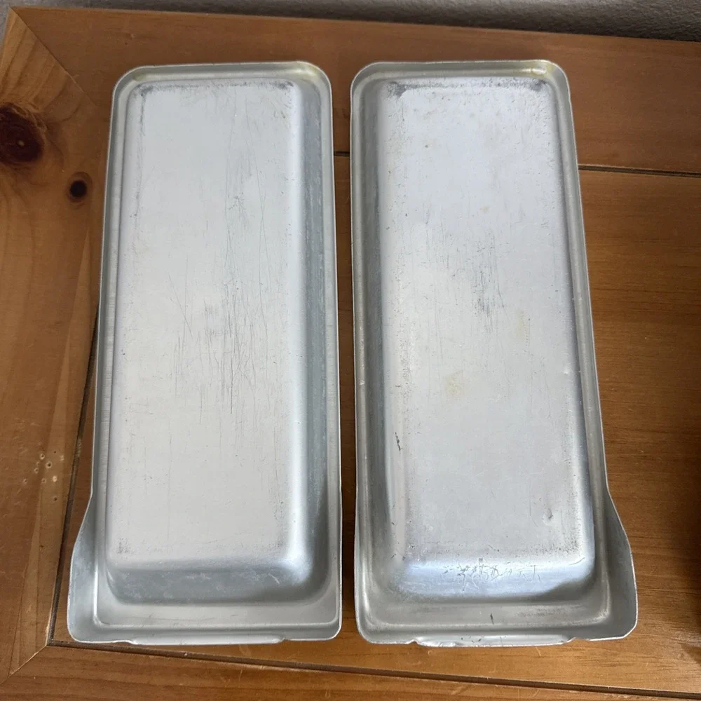 Vintage Metal Aluminum Ice Cube Tray Removable Interior and Cube Ejector Set-2
